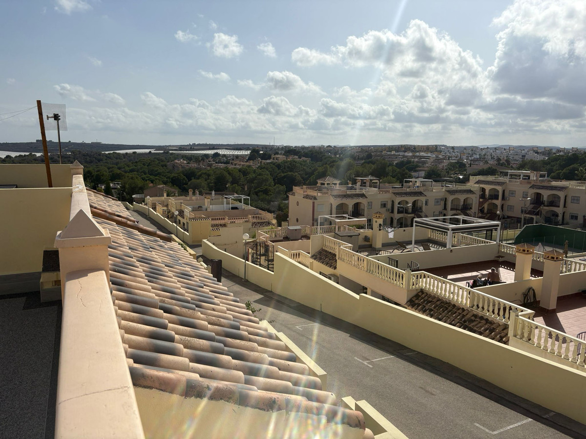 2 Bed Townhouse for sale in Algorfa Costa Blanca, Alicante, Spain