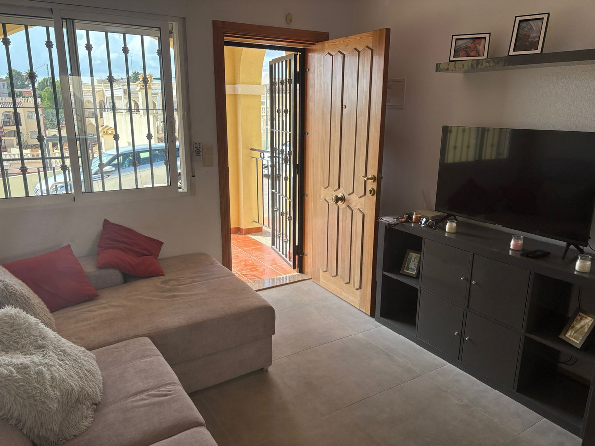 2 Bed Townhouse for sale in Algorfa Costa Blanca, Alicante, Spain