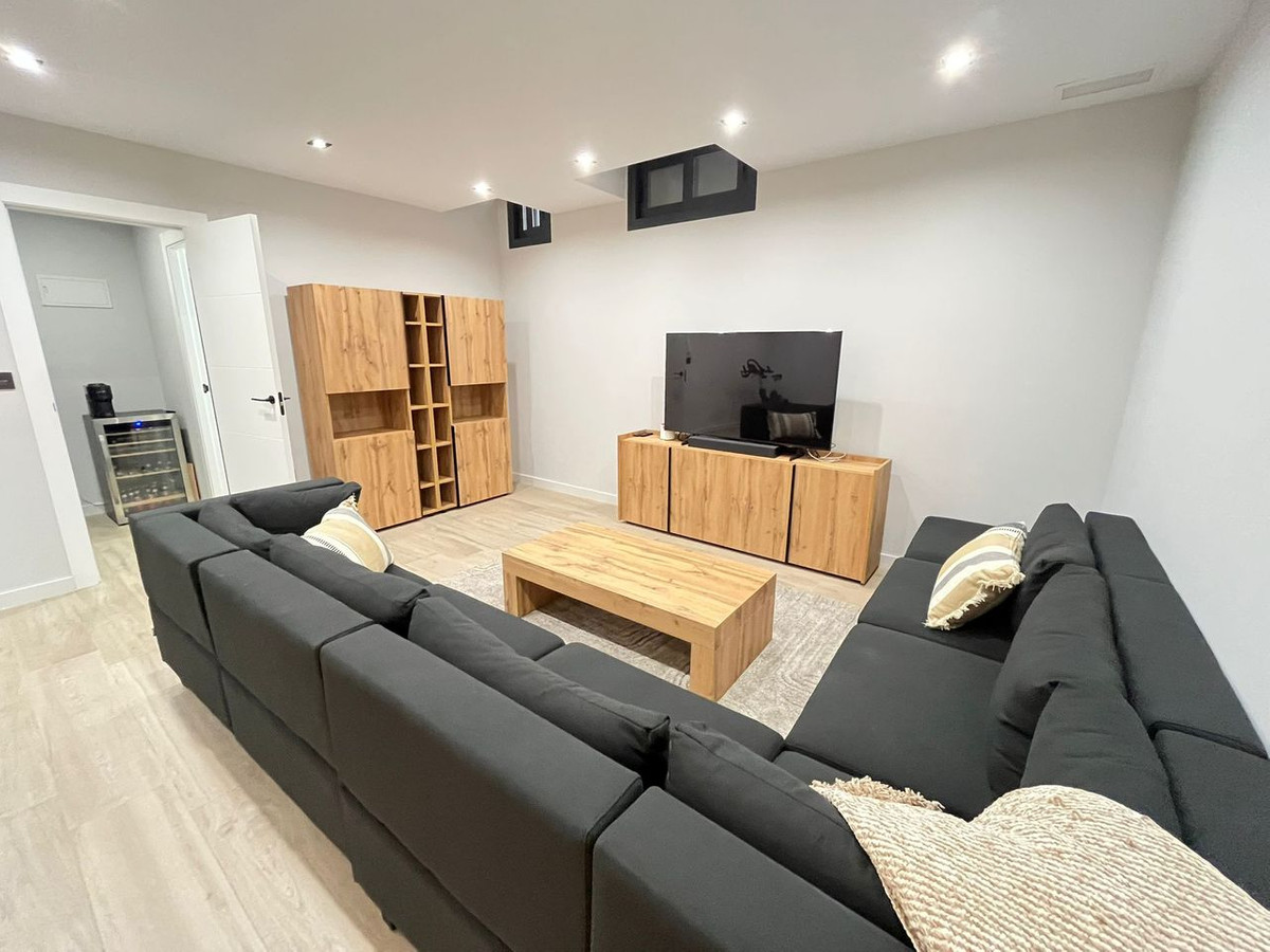 4 Bed Townhouse for sale in Punta Prima Costa Blanca, Alicante, Spain