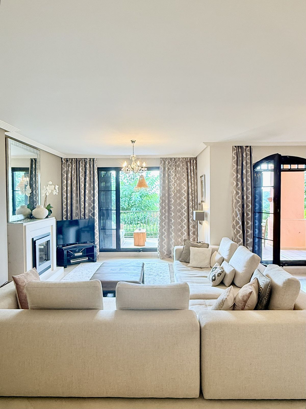 Se vende Apartamento Planta Baja de 2 dormitorios en Costa Del Sol, Málaga, España