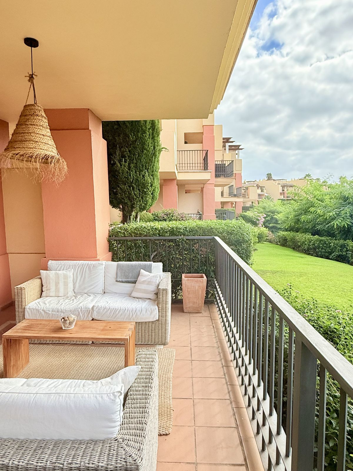 Se vende Apartamento Planta Baja de 2 dormitorios en Costa Del Sol, Málaga, España