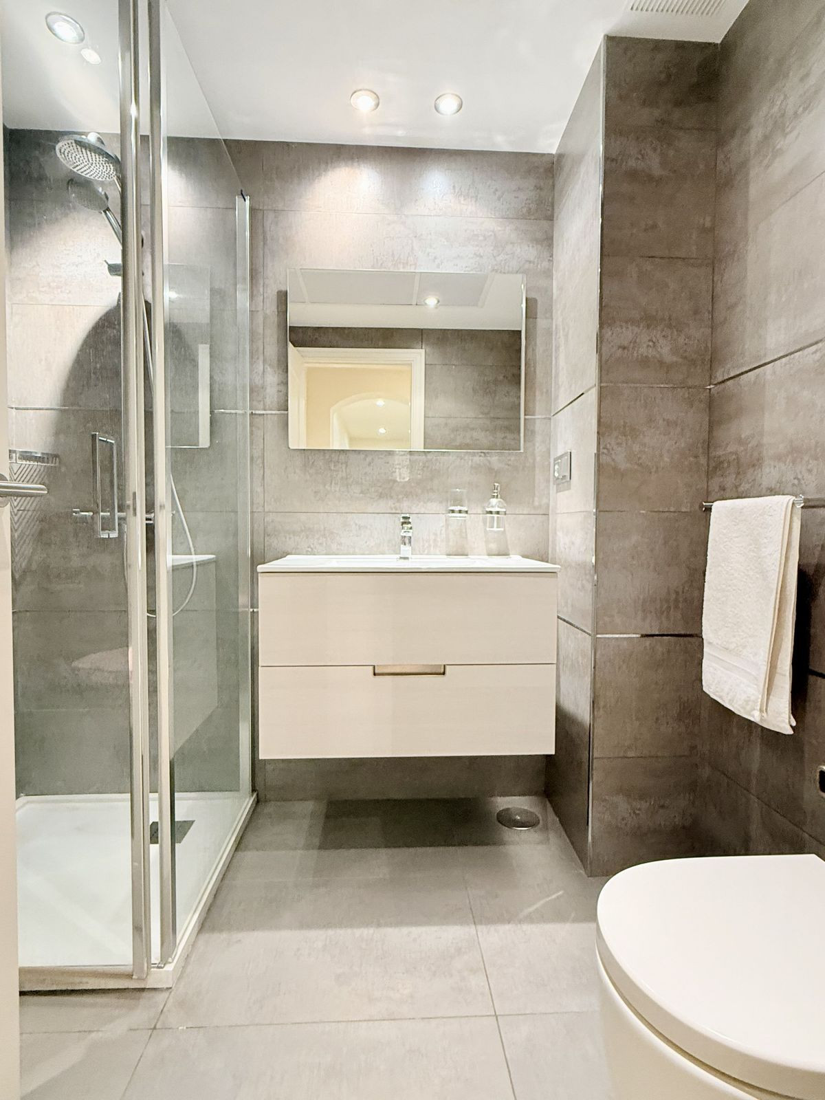 Se vende Apartamento Planta Baja de 2 dormitorios en Costa Del Sol, Málaga, España