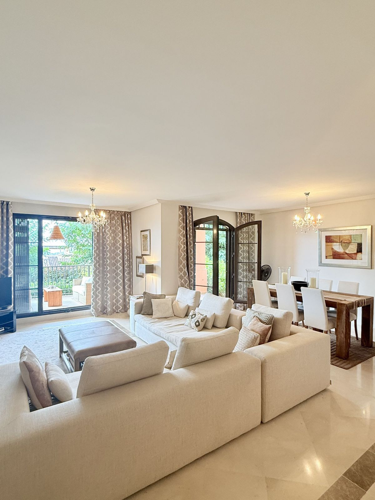 Se vende Apartamento Planta Baja de 2 dormitorios en Costa Del Sol, Málaga, España
