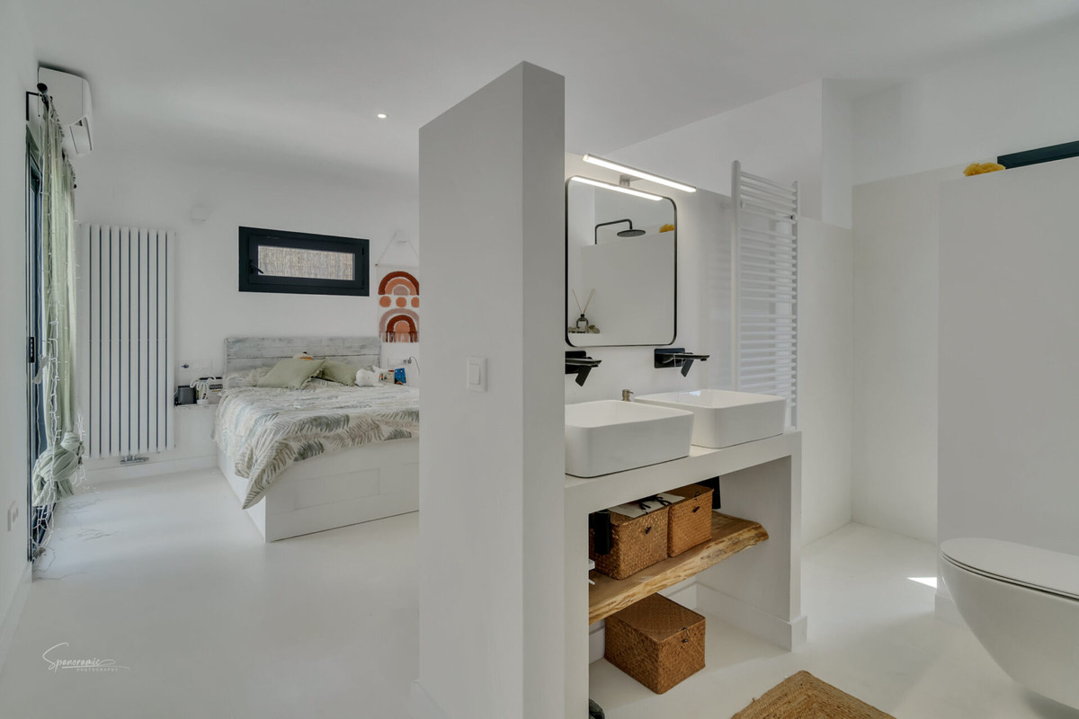 4 Bed Townhouse for sale in Javea Costa Blanca, Alicante, Spain