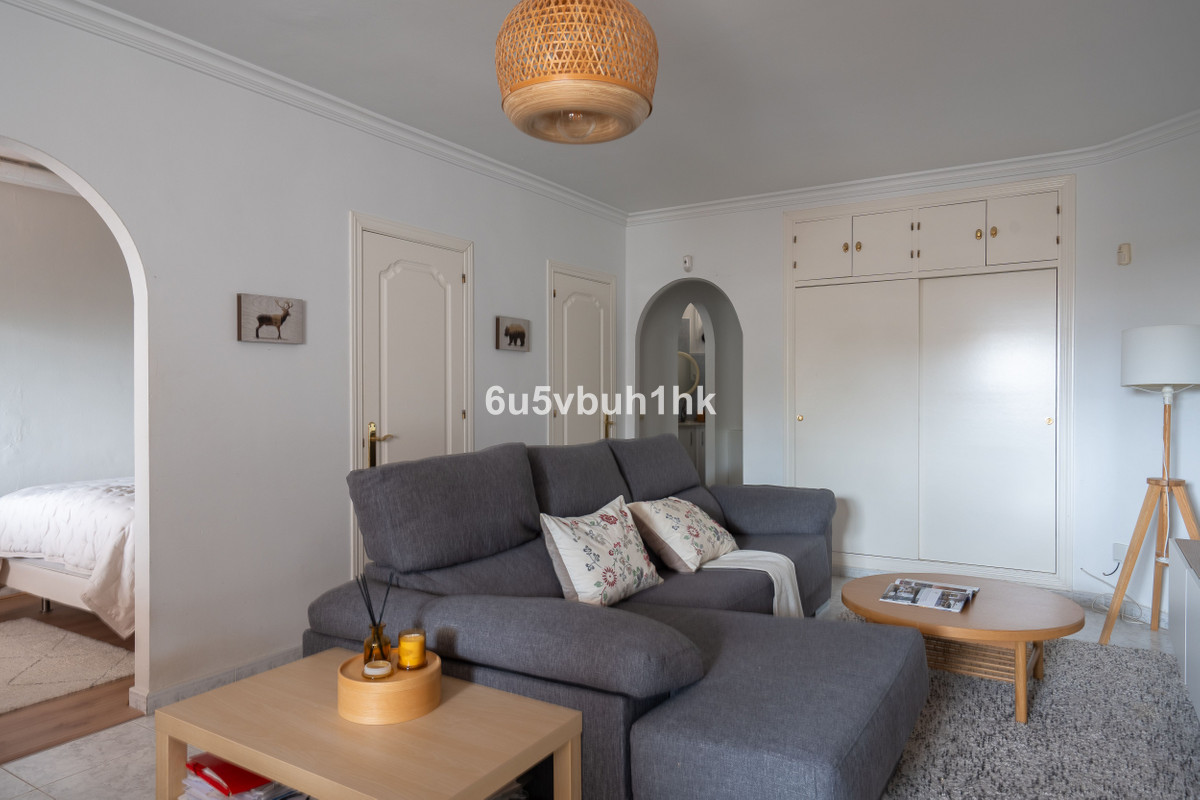 5 Bed Townhouse for sale in Benalmadena Costa Costa Del Sol, Málaga, Spain