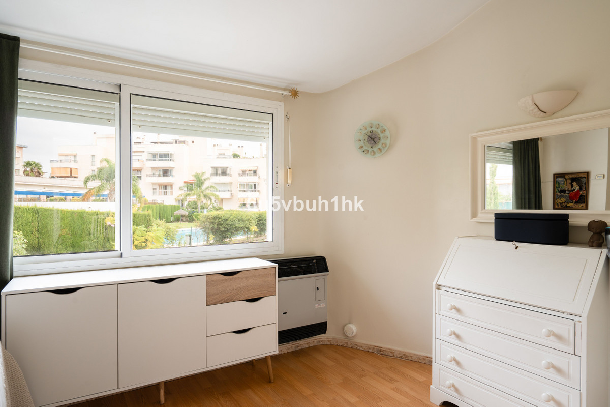 5 Bed Townhouse for sale in Benalmadena Costa Costa Del Sol, Málaga, Spain