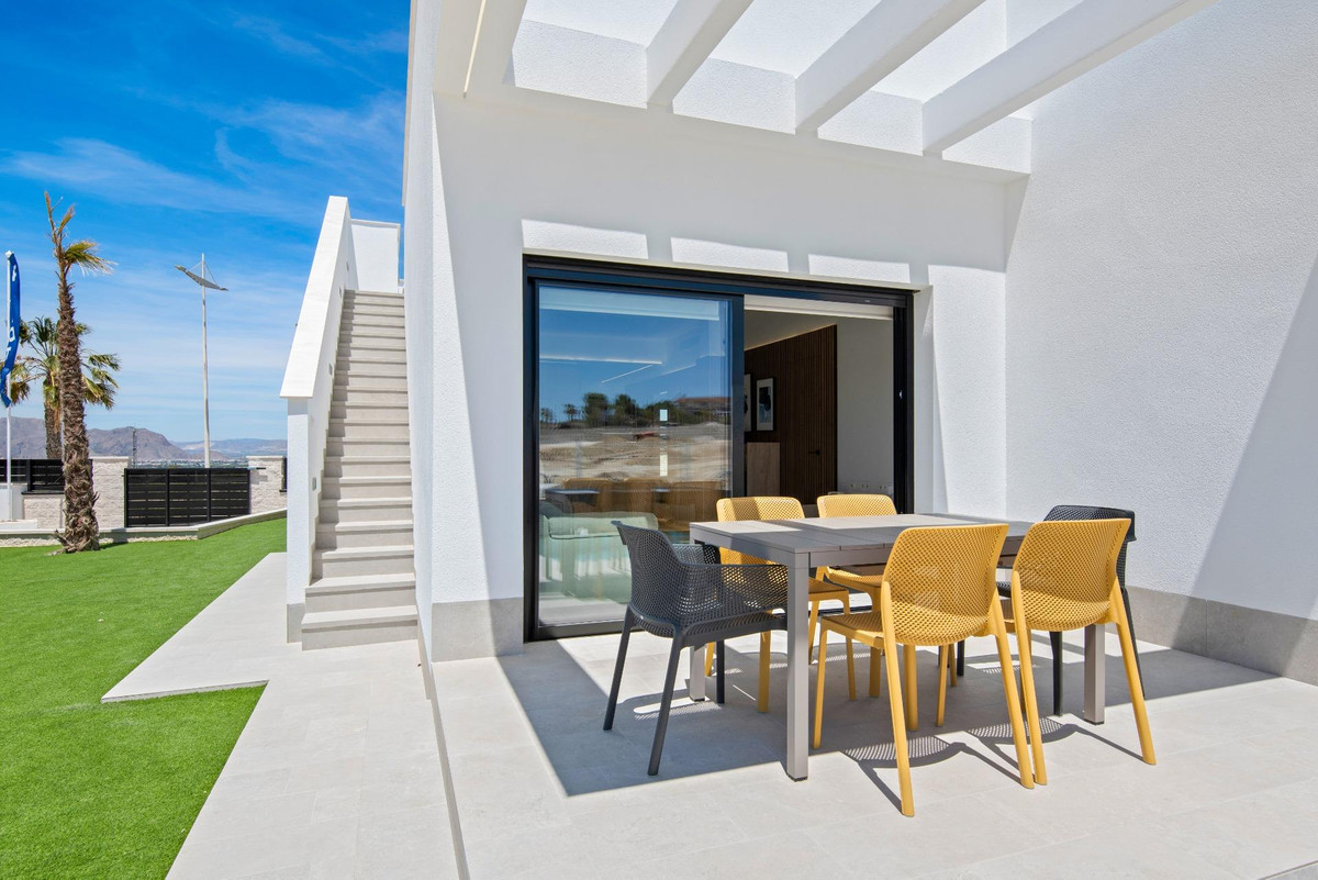3 Bed Townhouse for sale in Algorfa Costa Blanca, Alicante, Spain