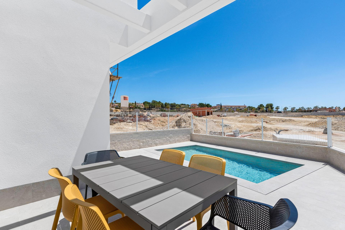 3 Bed Townhouse for sale in Algorfa Costa Blanca, Alicante, Spain