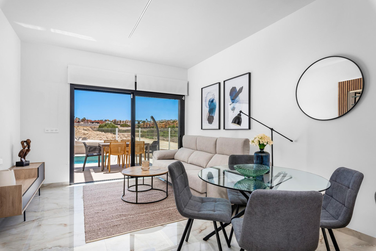 3 Bed Townhouse for sale in Algorfa Costa Blanca, Alicante, Spain
