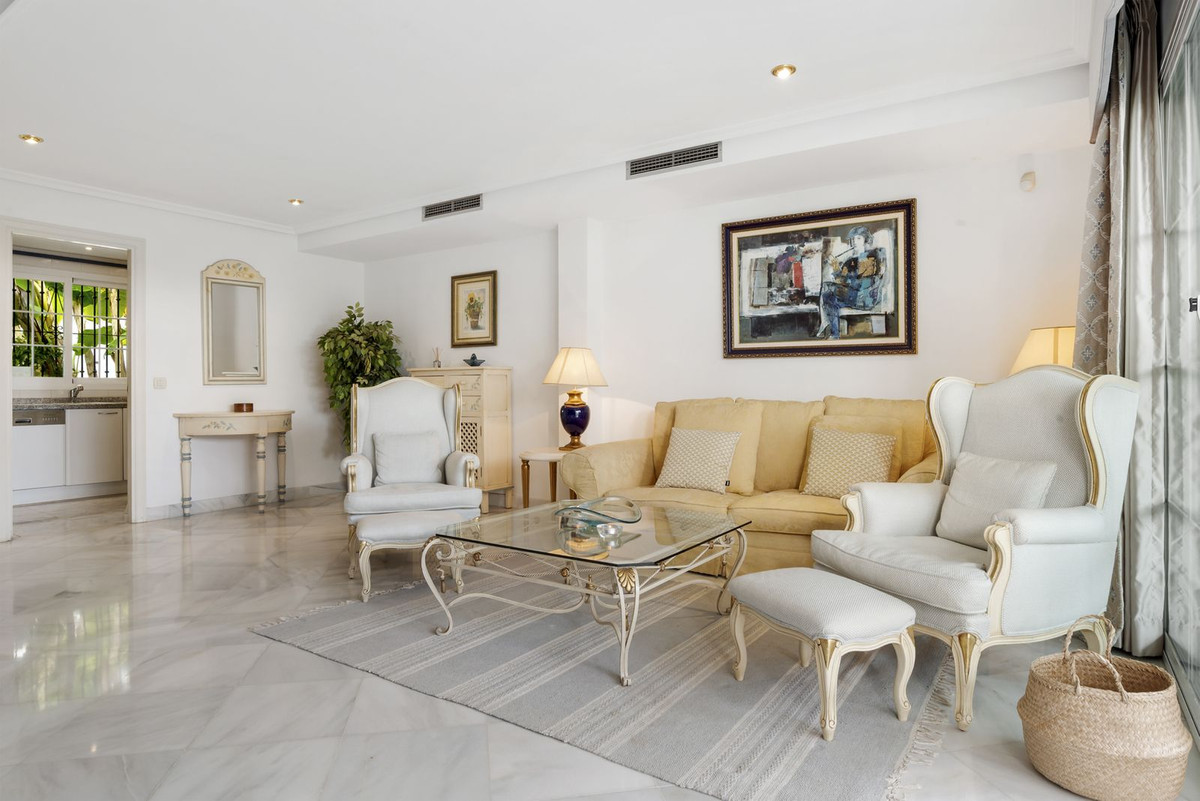 3 Bed Townhouse for sale in The Golden Mile Costa Del Sol, Málaga, Spain