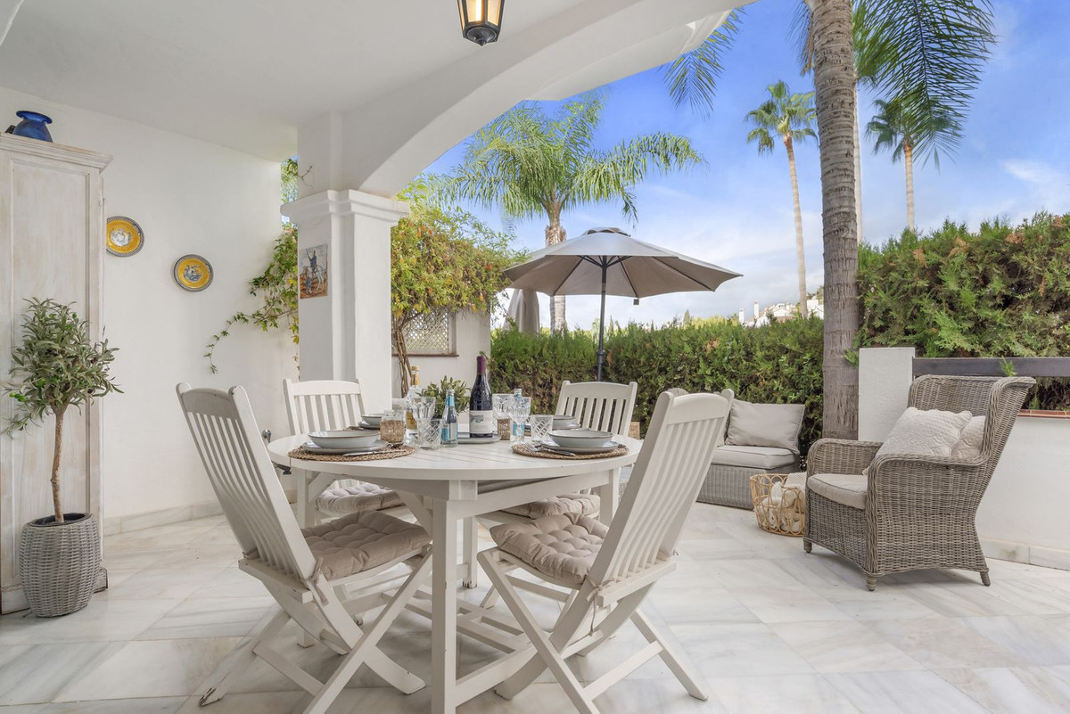 3 Bed Townhouse for sale in The Golden Mile Costa Del Sol, Málaga, Spain