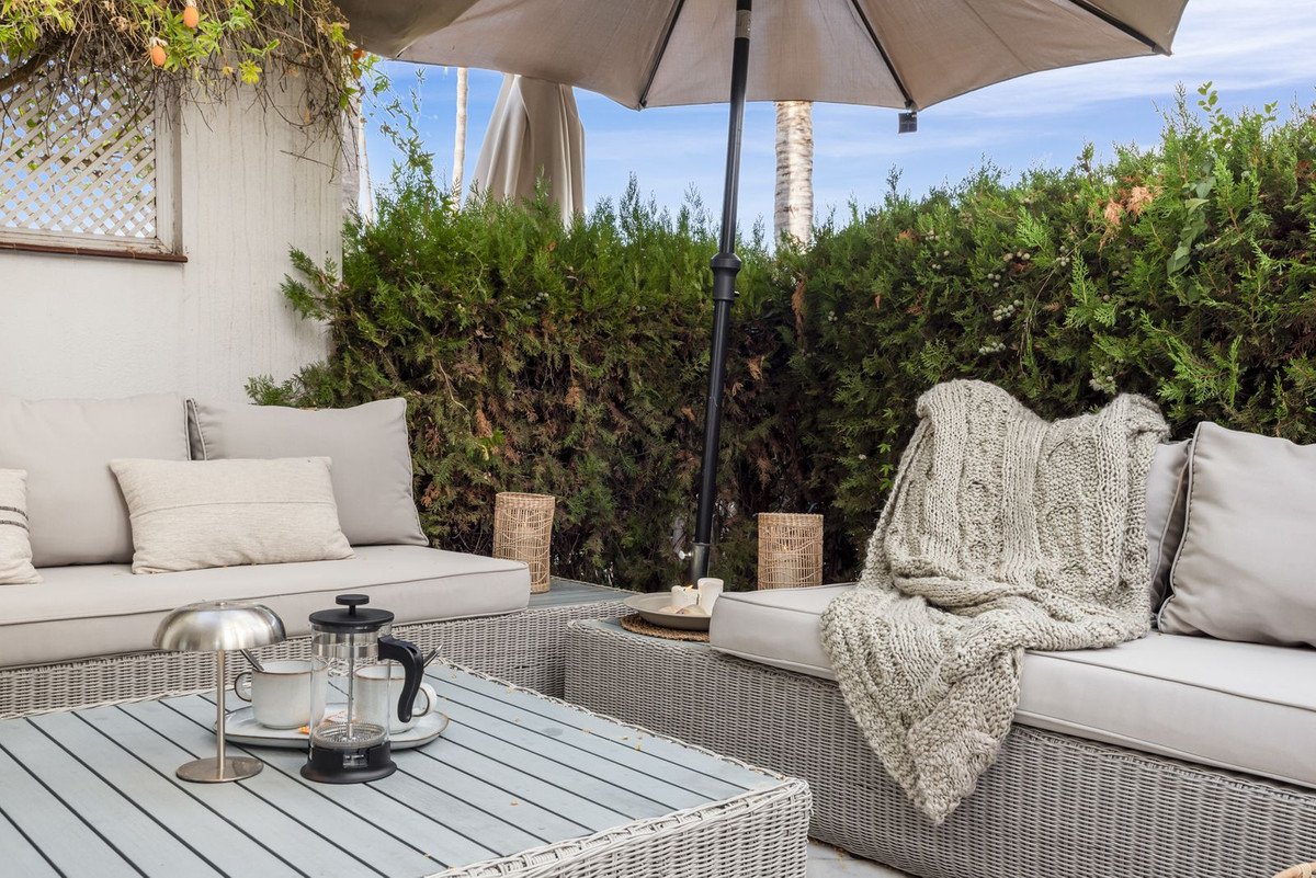 3 Bed Townhouse for sale in The Golden Mile Costa Del Sol, Málaga, Spain