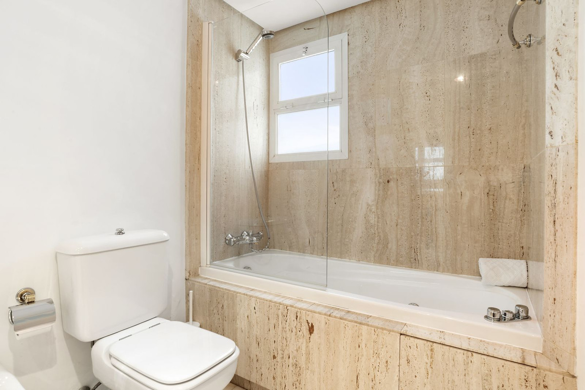 3 Bed Townhouse for sale in The Golden Mile Costa Del Sol, Málaga, Spain