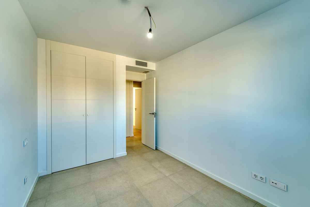3 Bed Apartment for sale in Torremolinos Costa Del Sol, Málaga, Spain