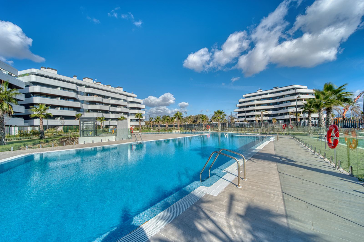 3 Bed Apartment for sale in Torremolinos Costa Del Sol, Málaga, Spain