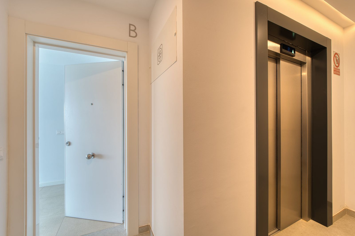 3 Bed Apartment for sale in Torremolinos Costa Del Sol, Málaga, Spain