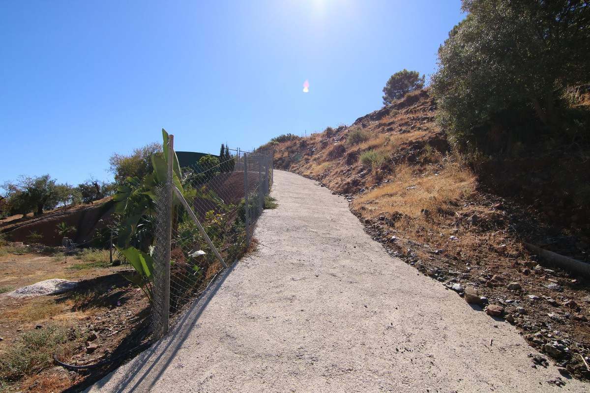 Se vende Terreno Rustico  en Costa Del Sol, Málaga, España