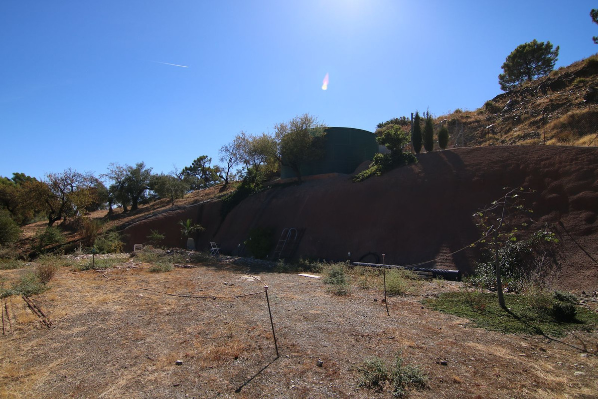 Se vende Terreno Rustico  en Costa Del Sol, Málaga, España