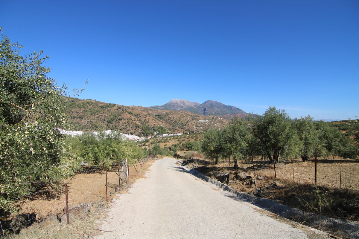 Se vende Terreno Rustico  en Costa Del Sol, Málaga, España