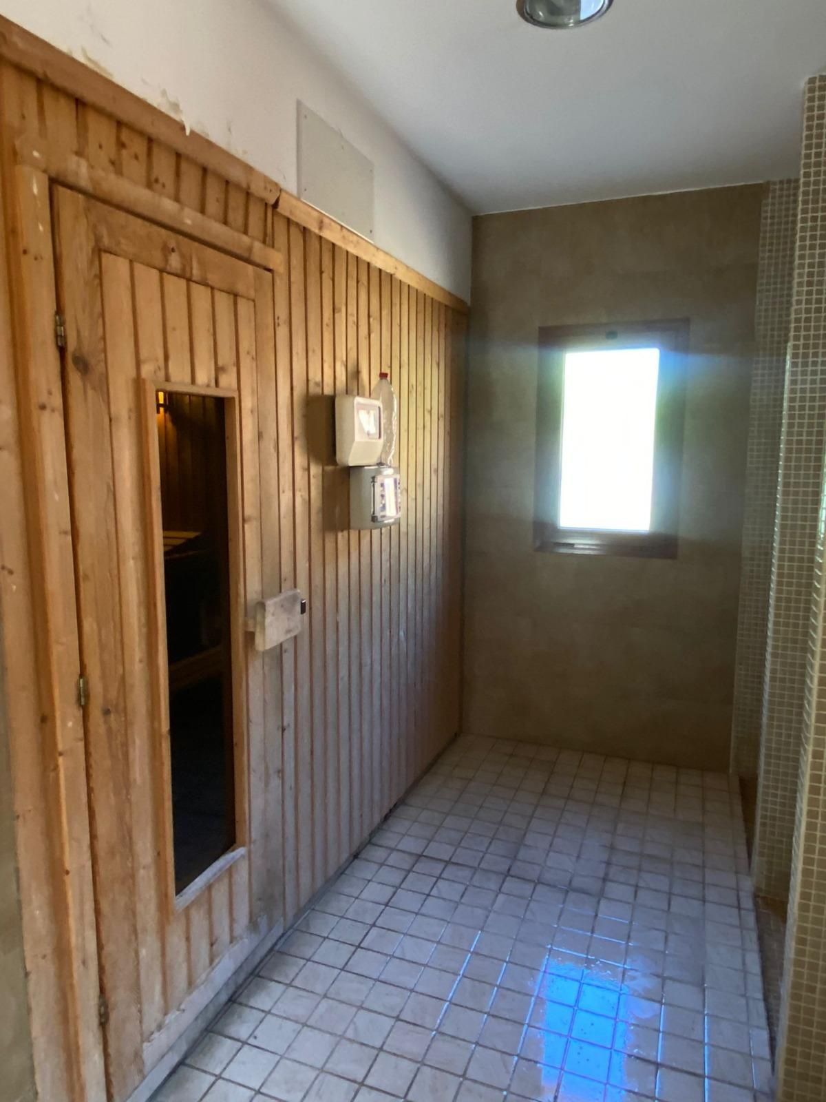 3 Bed Apartment for sale in Benahavís Costa Del Sol, Málaga, Spain