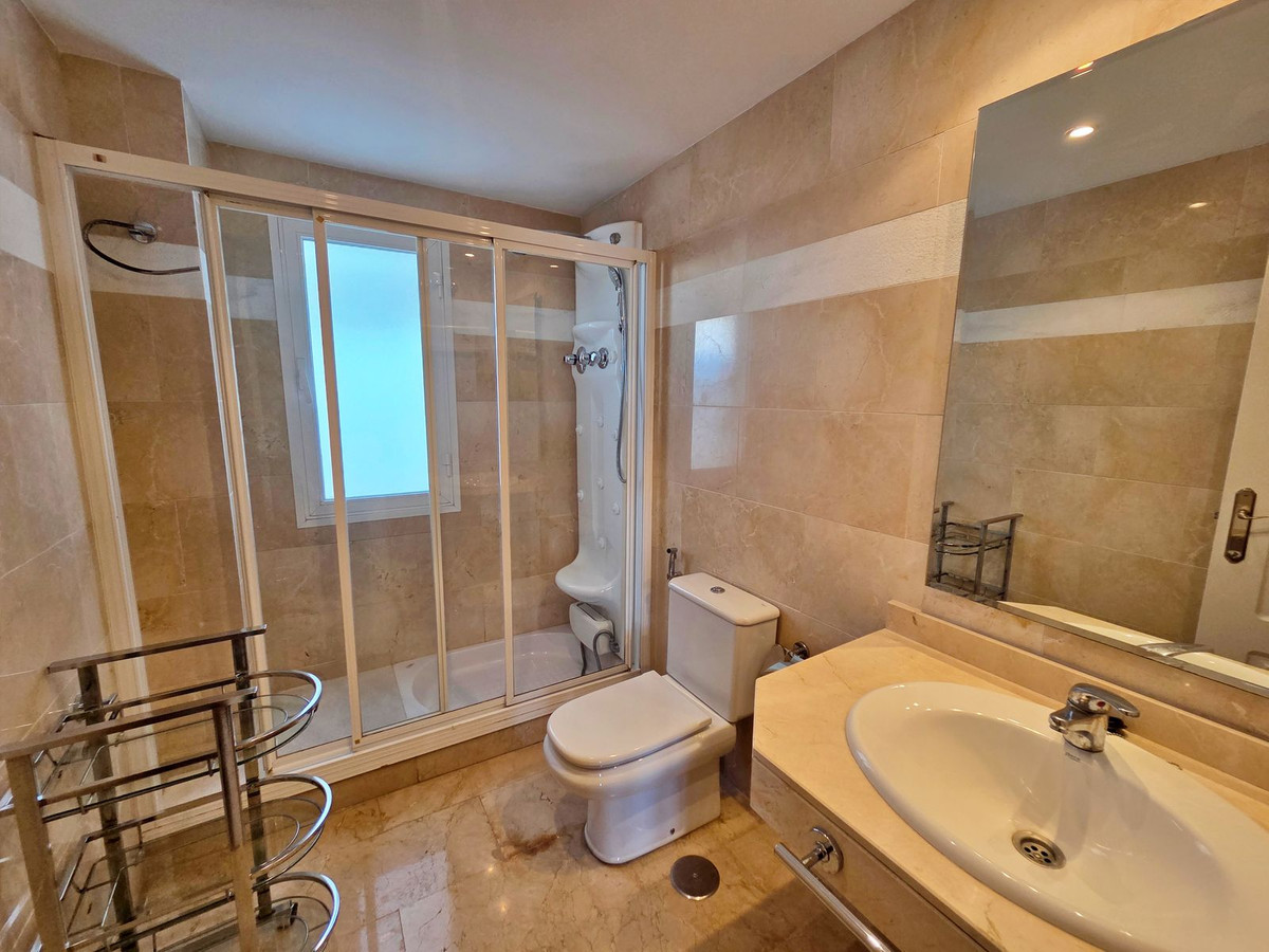 2 Bed Apartment for sale in Puerto Banús Costa Del Sol, Málaga, Spain