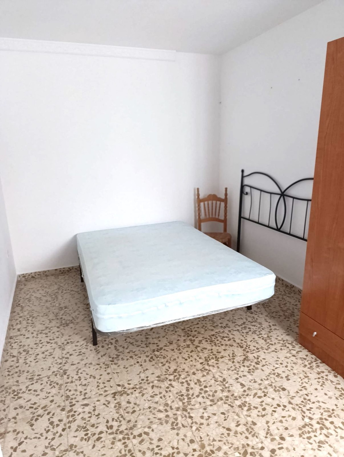 3 Bed Apartment for sale in Estepona Costa Del Sol, Málaga, Spain