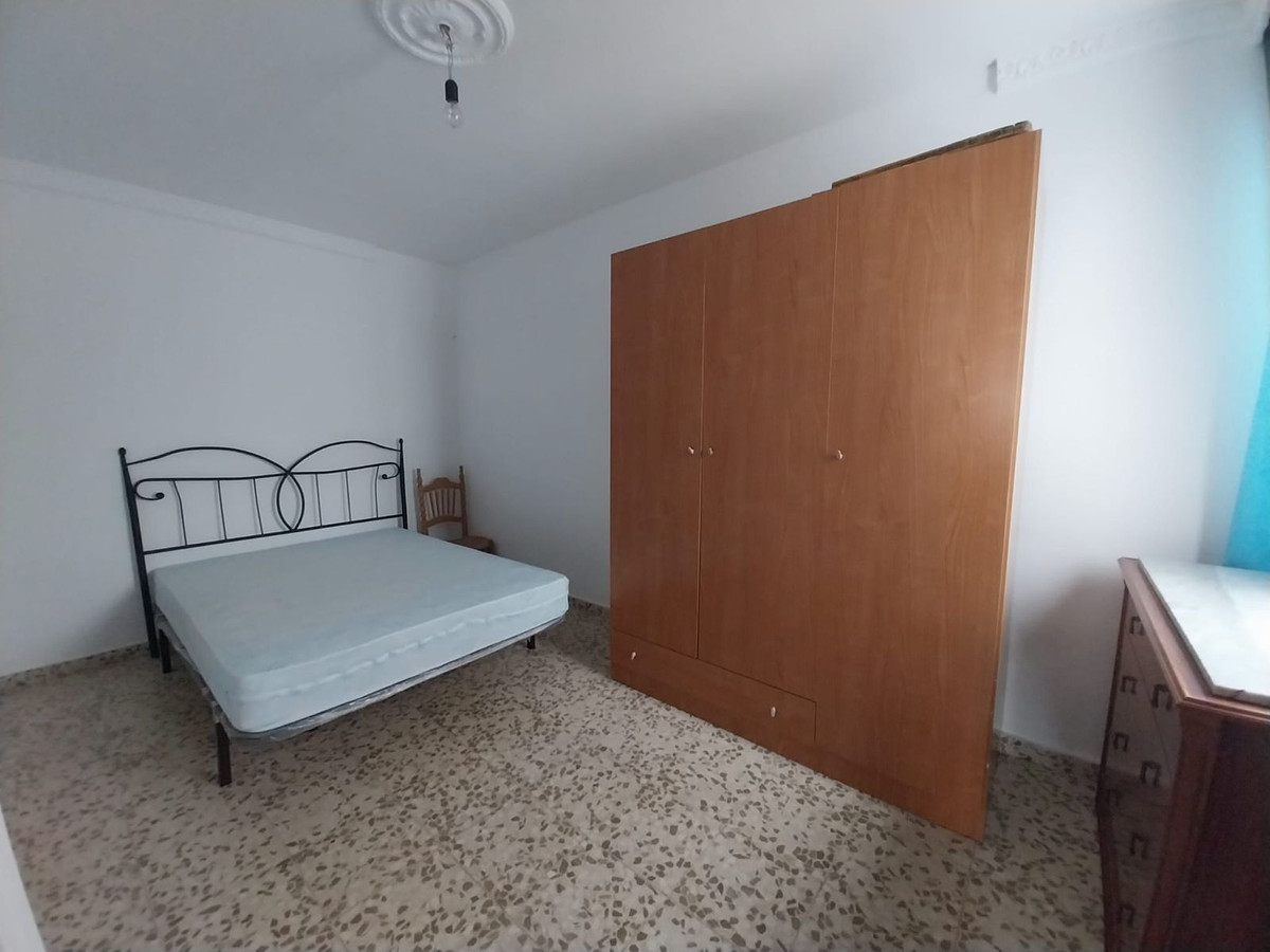 3 Bed Apartment for sale in Estepona Costa Del Sol, Málaga, Spain