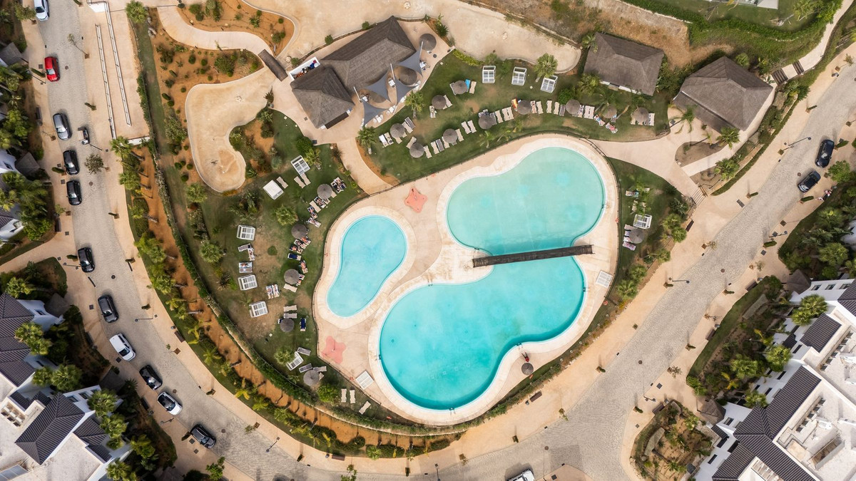 Se vende Apartamento Planta Baja de 3 dormitorios en Costa Del Sol, Málaga, España