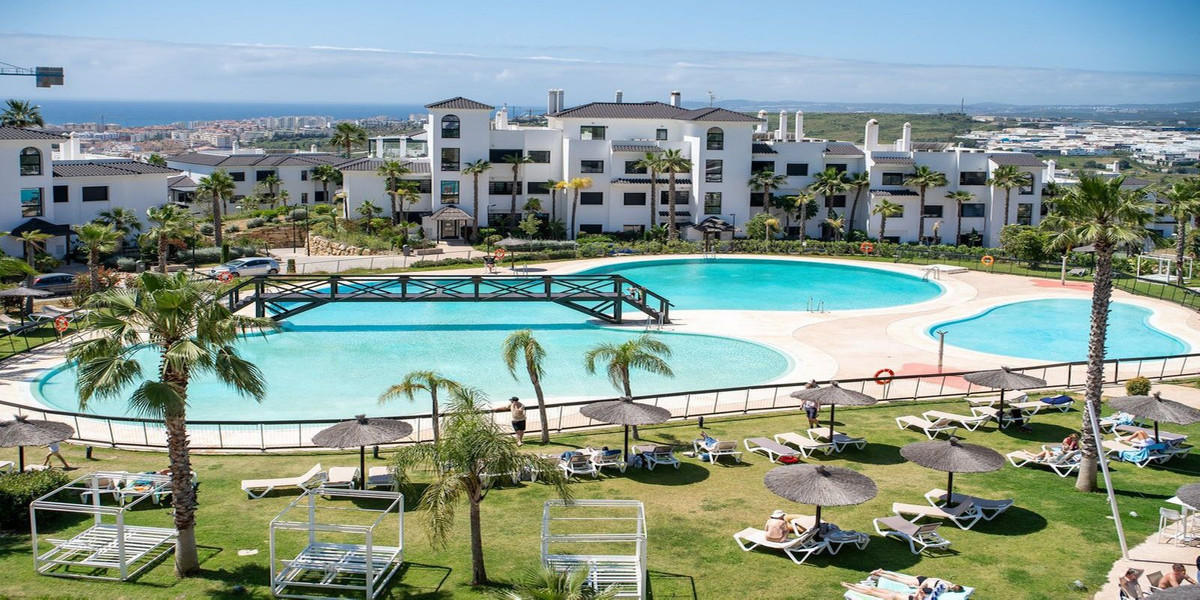 Se vende Apartamento Planta Baja de 3 dormitorios en Costa Del Sol, Málaga, España