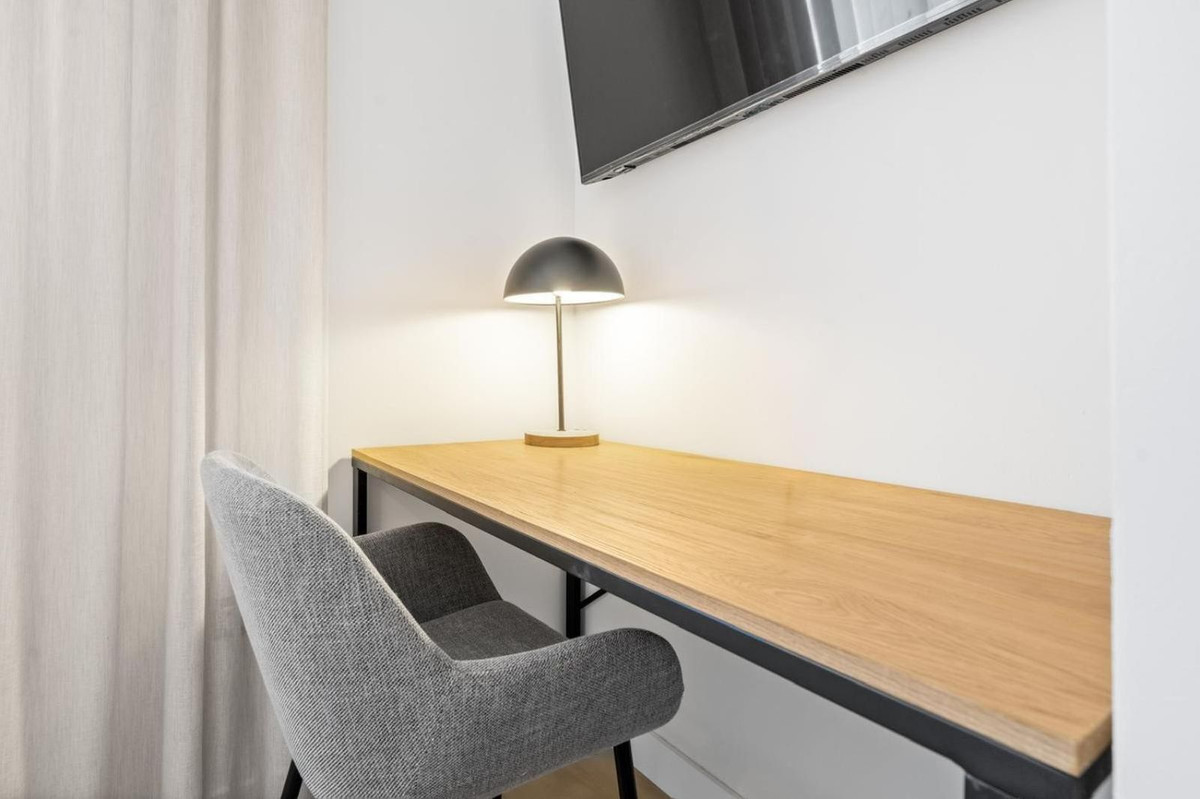 2 Bed Apartment for sale in El Paraiso Costa Del Sol, Málaga, Spain
