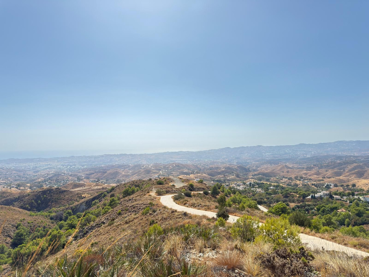 Plots for sale in Mijas Costa Del Sol, Málaga, Spain