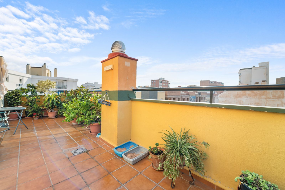 5 Bed Apartment for sale in Málaga Costa Del Sol, Málaga, Spain