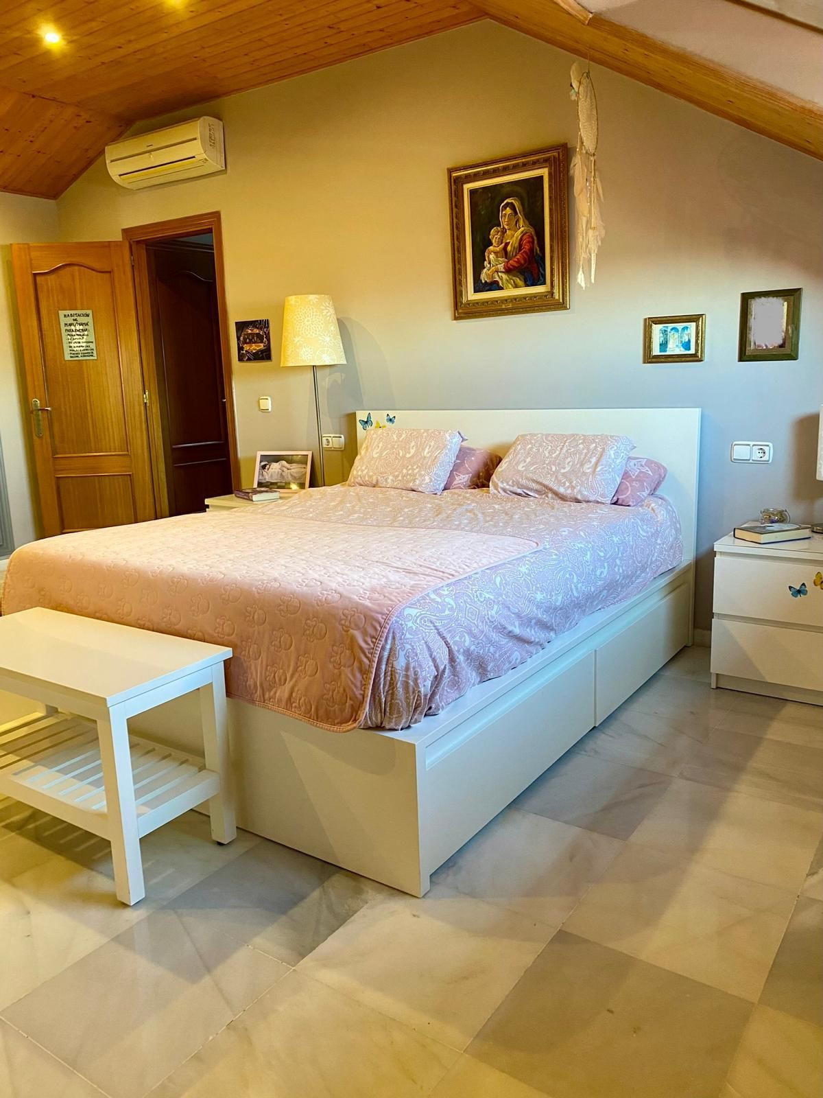 4 Bed Apartment for sale in Fuengirola Costa Del Sol, Málaga, Spain