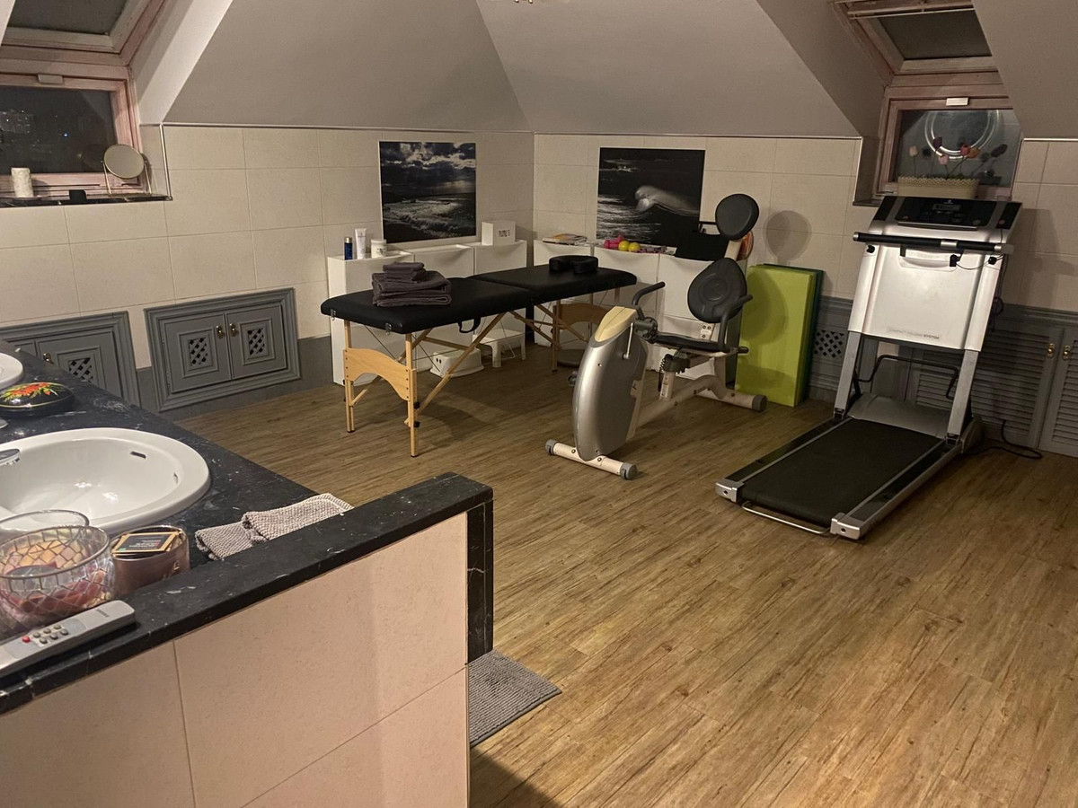 4 Bed Apartment for sale in Fuengirola Costa Del Sol, Málaga, Spain
