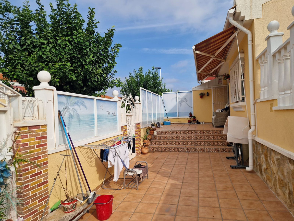 3 Bed Townhouse for sale in Torrevieja Costa Blanca, Alicante, Spain