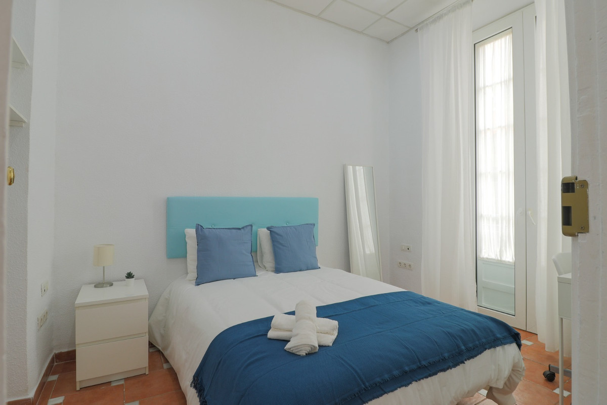 5 Bed Apartment for sale in Málaga Costa Del Sol, Málaga, Spain