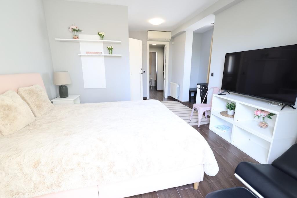 4 Bed Townhouse for sale in Cabo Roig Costa Blanca, Alicante, Spain