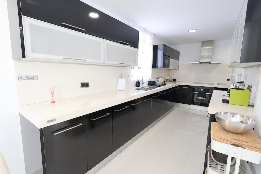 4 Bed Townhouse for sale in Cabo Roig Costa Blanca, Alicante, Spain