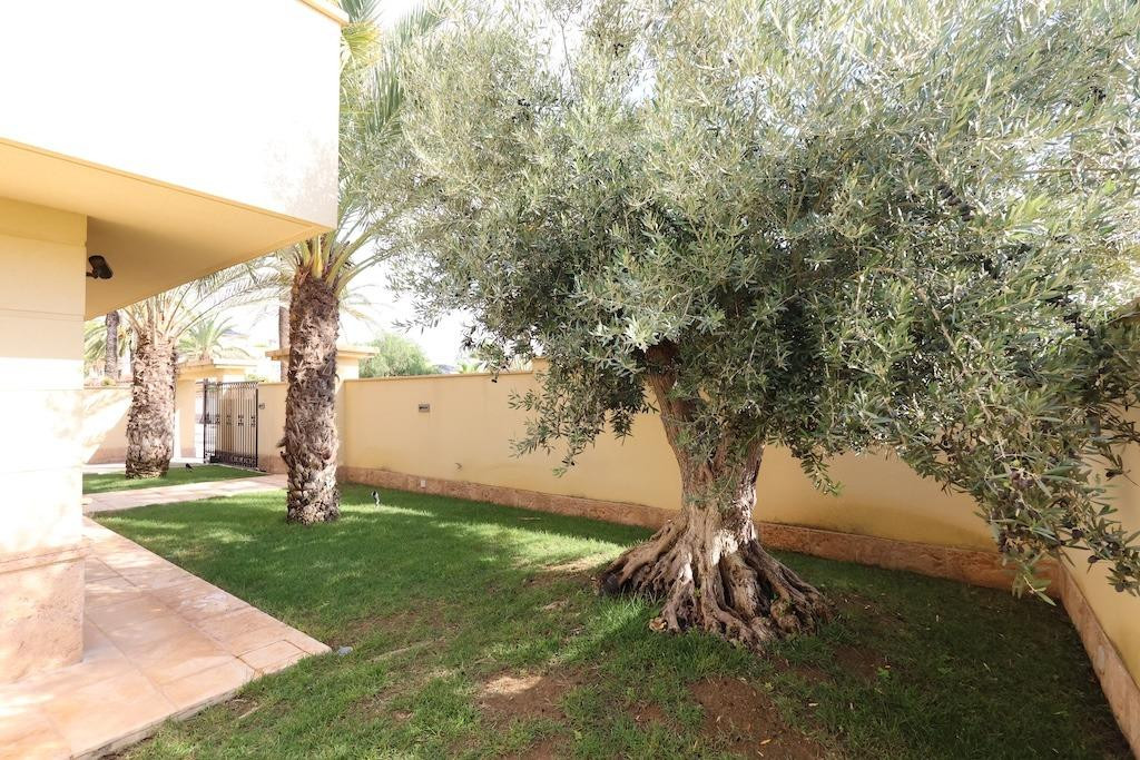 4 Bed Townhouse for sale in Cabo Roig Costa Blanca, Alicante, Spain