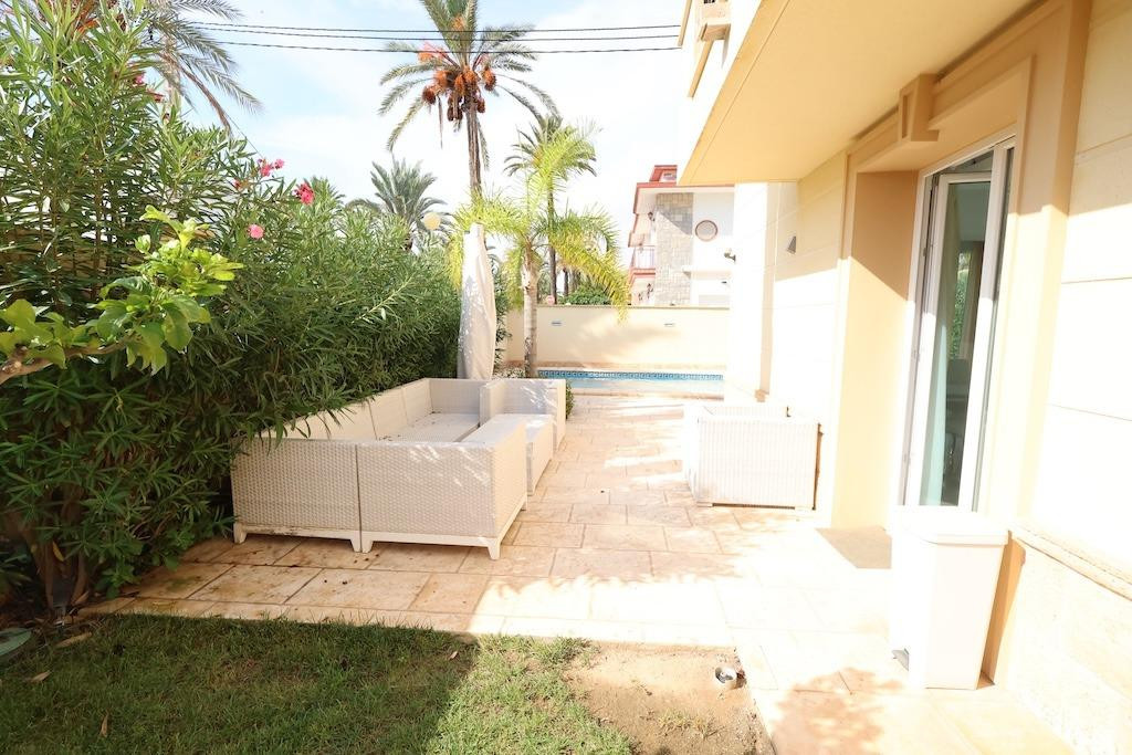 4 Bed Townhouse for sale in Cabo Roig Costa Blanca, Alicante, Spain