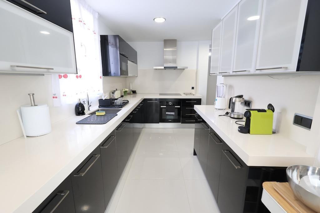 4 Bed Townhouse for sale in Cabo Roig Costa Blanca, Alicante, Spain