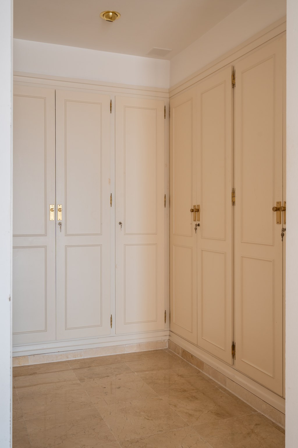 2 Bed Apartment for sale in Guadalmina Alta Costa Del Sol, Málaga, Spain