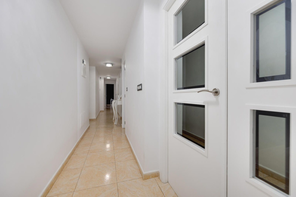 Se vende Apartamento Planta Media de 3 dormitorios en Costa Blanca, Alicante, España