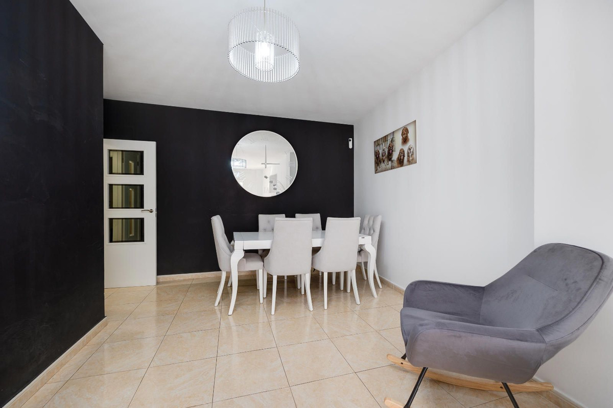 Se vende Apartamento Planta Media de 3 dormitorios en Costa Blanca, Alicante, España