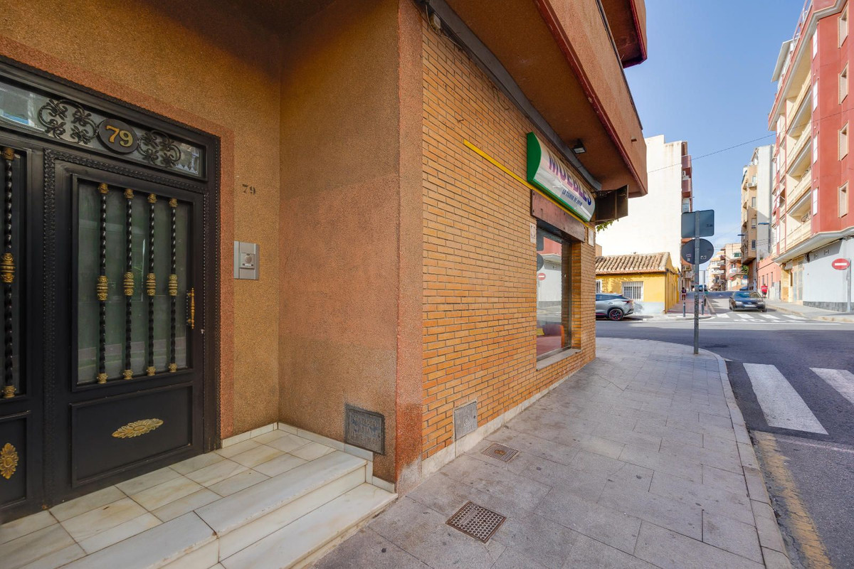 Se vende Apartamento Planta Media de 5 dormitorios en Costa Blanca, Alicante, España