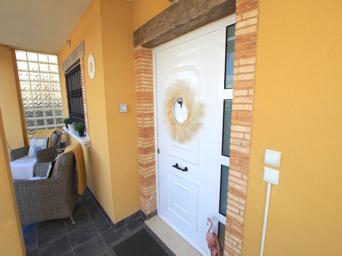 3 Bed Townhouse for sale in Guardamar Del Segura Costa Blanca, Alicante, Spain