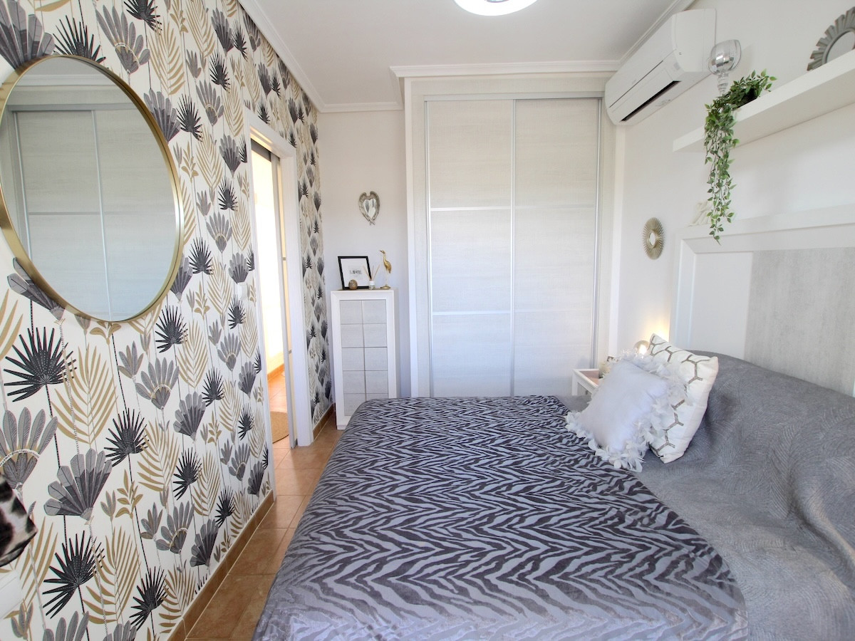 3 Bed Townhouse for sale in Guardamar Del Segura Costa Blanca, Alicante, Spain