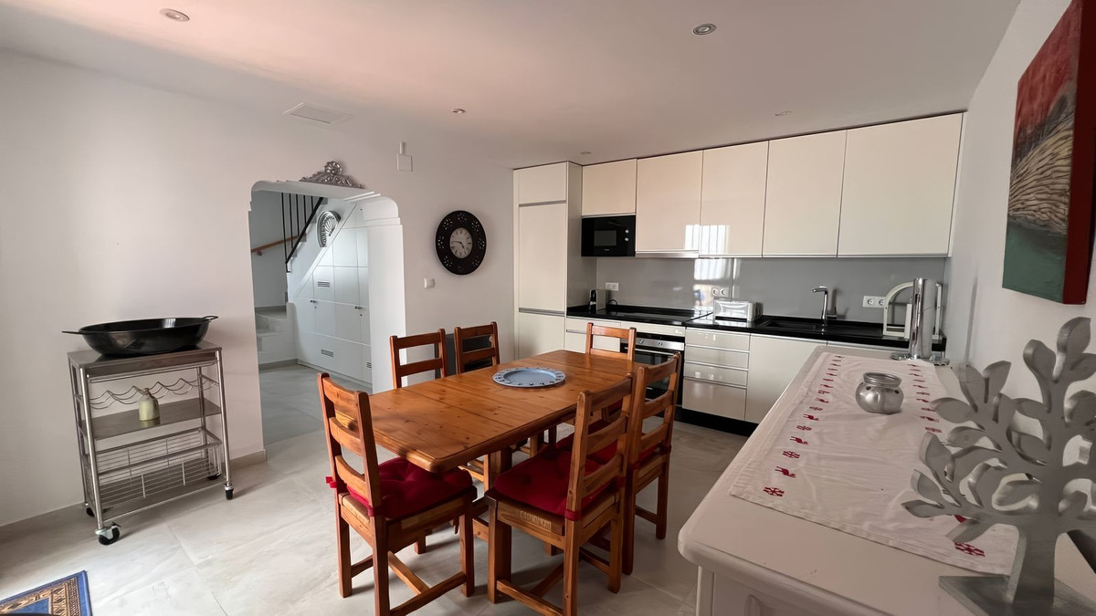 Se vende Adosada de 4 dormitorios en Costa Del Sol, Málaga, España