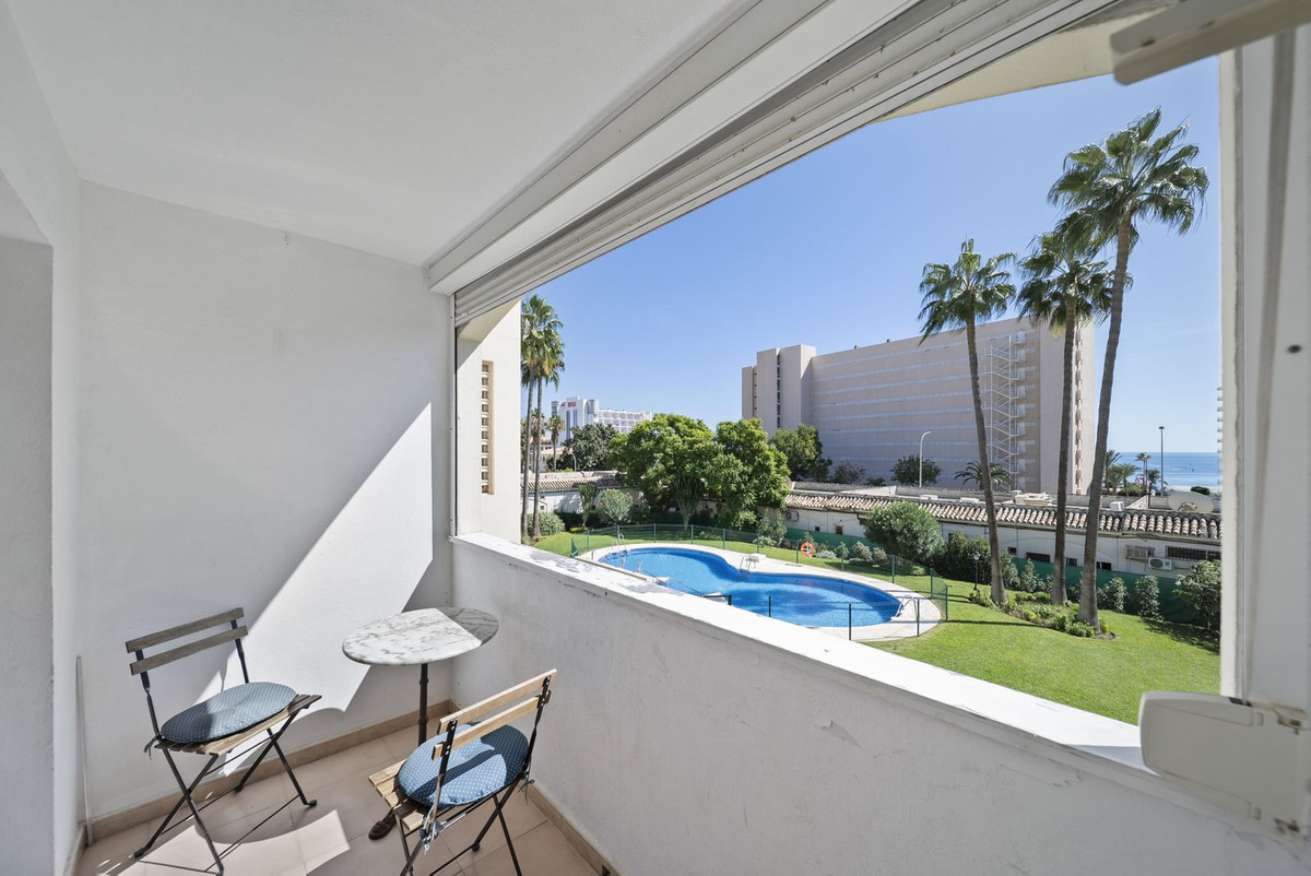 Se vende Apartamento Planta Media de 1 dormitorios en Costa Del Sol, Málaga, España
