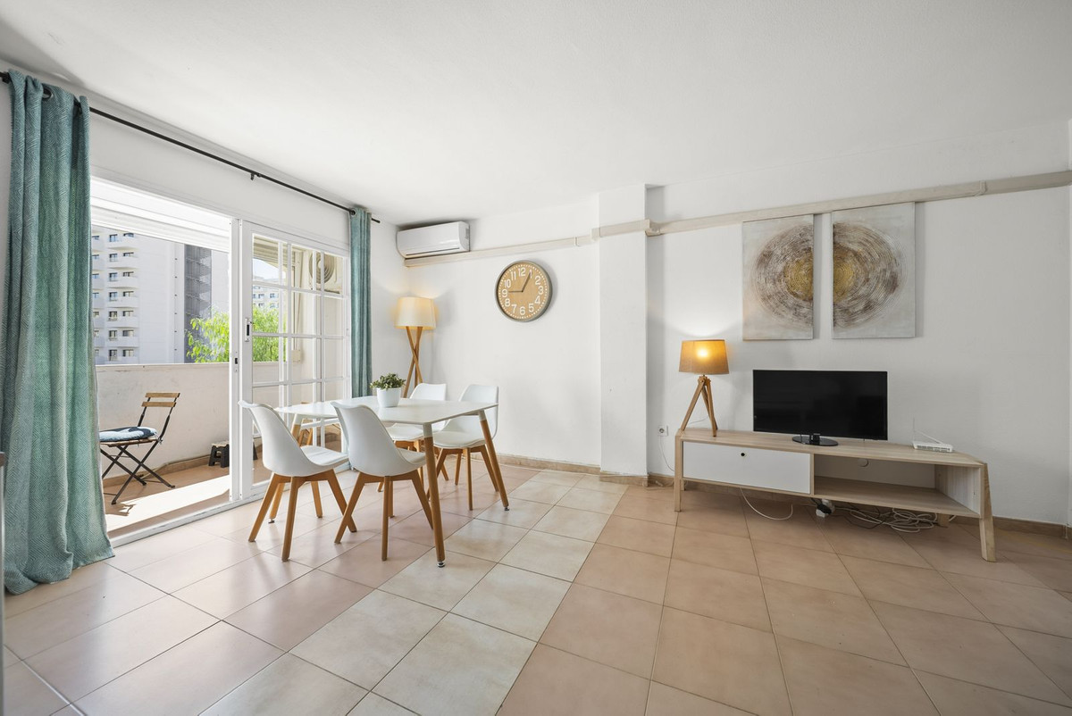 Se vende Apartamento Planta Media de 1 dormitorios en Costa Del Sol, Málaga, España